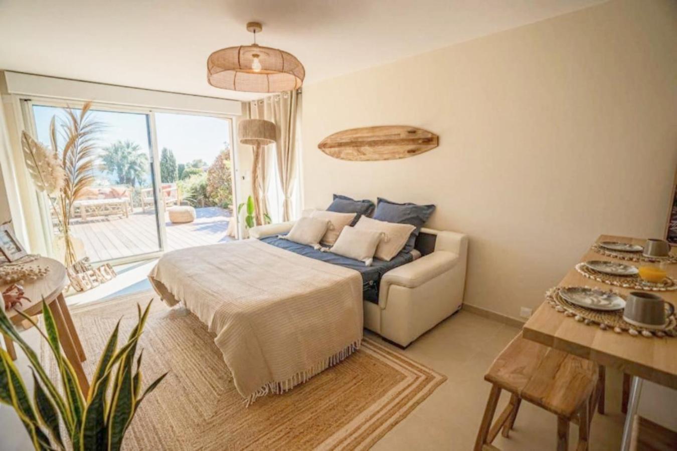 Logement Vue Mer Splendide - Situe A 50 Metres Du Bord De Mer Et 2 Minutes Des Plages - Bandolina Екстериор снимка