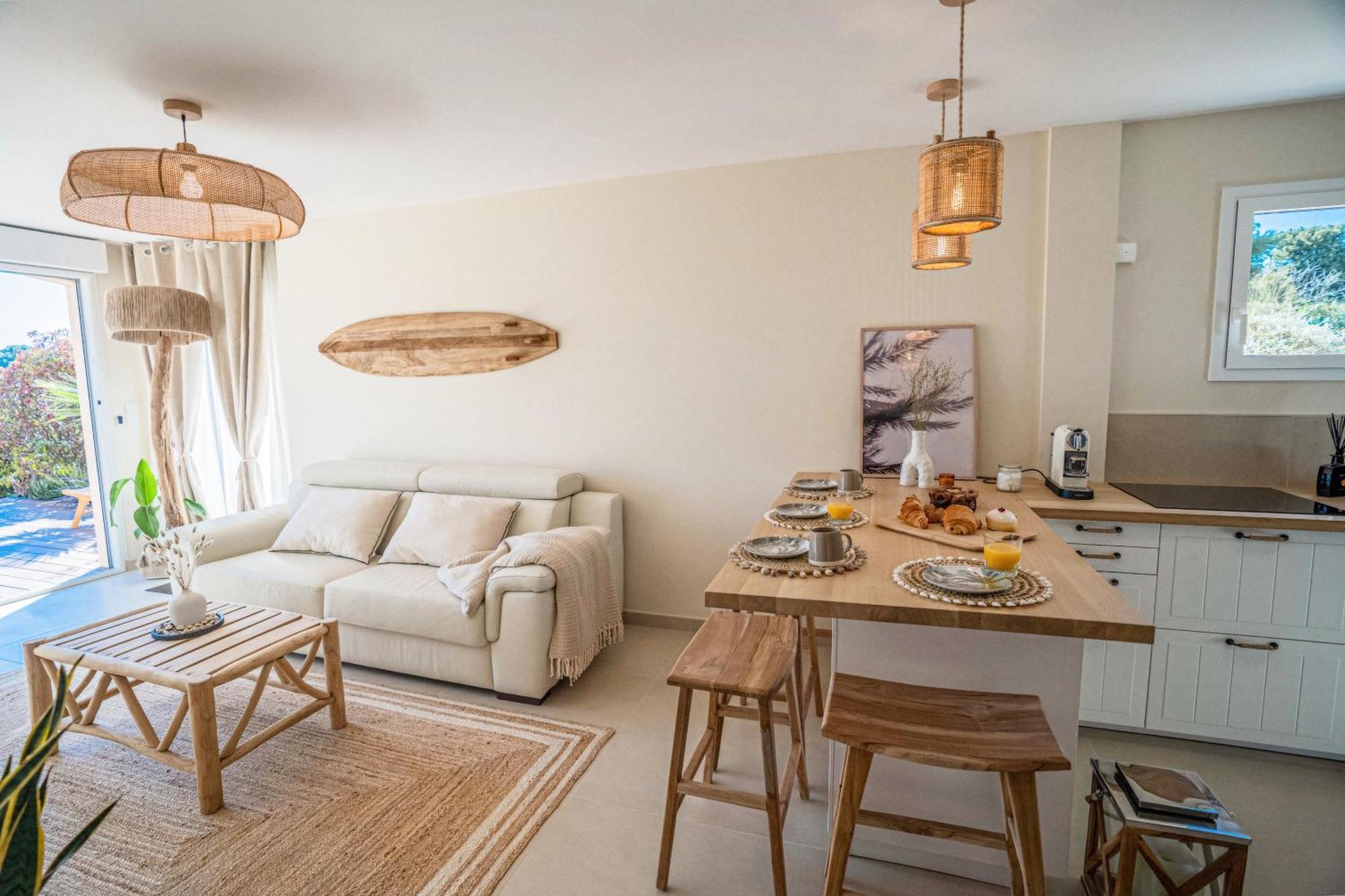 Logement Vue Mer Splendide - Situe A 50 Metres Du Bord De Mer Et 2 Minutes Des Plages - Bandolina Екстериор снимка