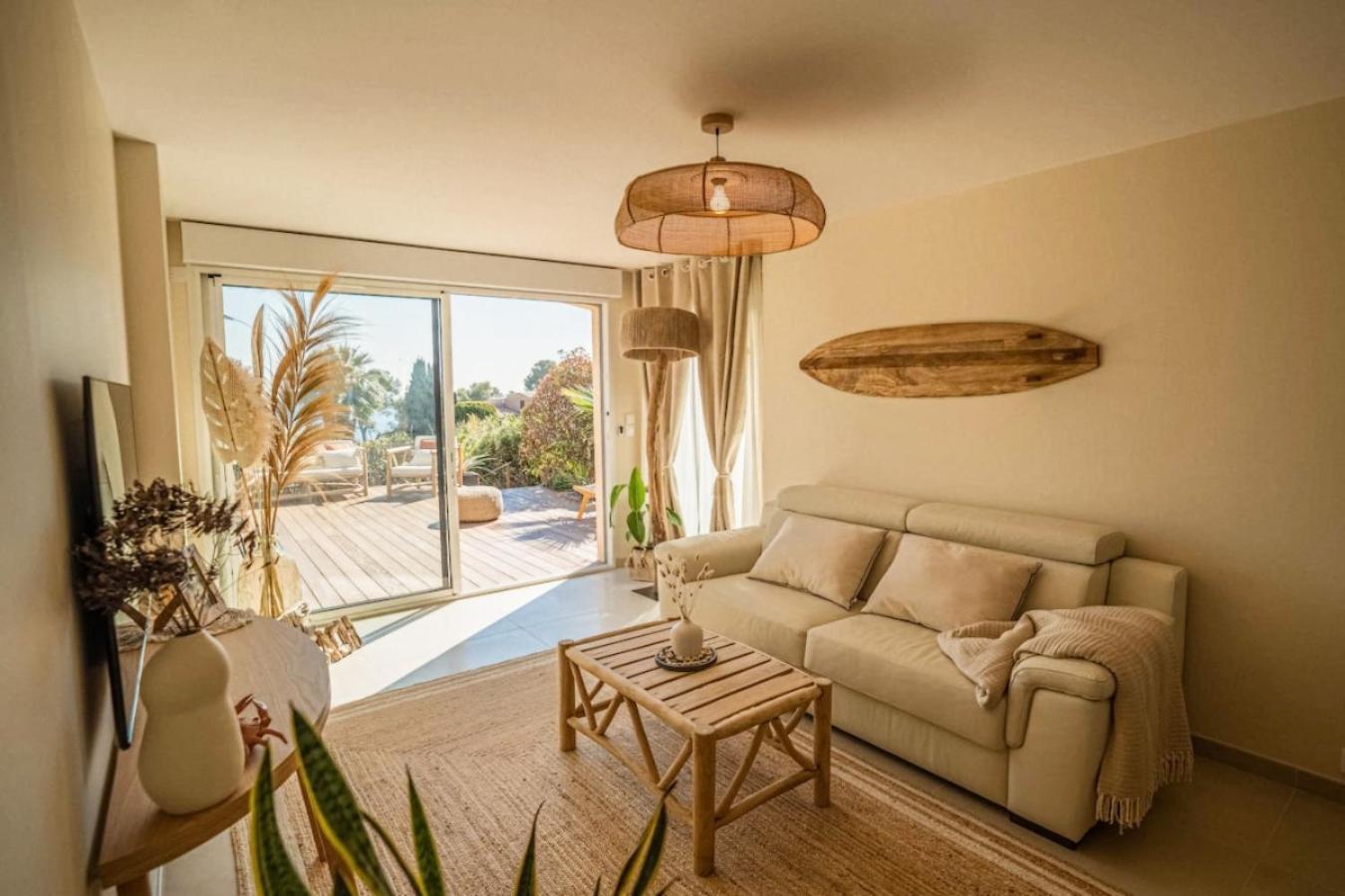 Logement Vue Mer Splendide - Situe A 50 Metres Du Bord De Mer Et 2 Minutes Des Plages - Bandolina Екстериор снимка